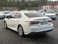 Toyota Camry vaihtoauto