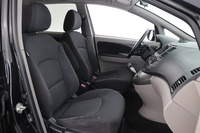 Mitsubishi Grandis vaihtoauto