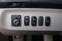 Mitsubishi Grandis vaihtoauto