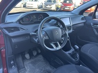 Peugeot 208 vaihtoauto