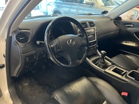 Lexus IS vaihtoauto