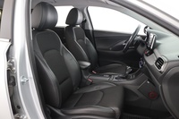 Hyundai i30 5d vaihtoauto