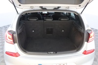 Hyundai i30 5d vaihtoauto