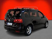 Volkswagen Touran vaihtoauto