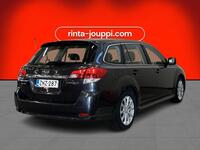 Subaru Legacy vaihtoauto