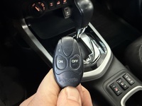 Nissan Navara vaihtoauto