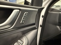 Hyundai IONIQ hybrid vaihtoauto