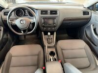 Volkswagen Jetta vaihtoauto