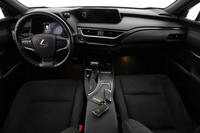 Lexus UX vaihtoauto