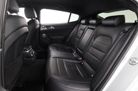 Kia Stinger vaihtoauto