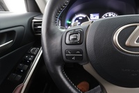 Lexus IS vaihtoauto