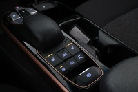 Hyundai IONIQ electric vaihtoauto