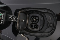 Land Rover Defender vaihtoauto