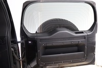 Land Rover Defender vaihtoauto