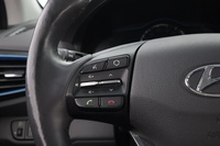 Hyundai IONIQ hybrid vaihtoauto