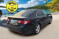 Honda Accord vaihtoauto
