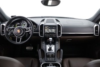 Porsche Cayenne vaihtoauto