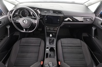 Volkswagen Touran vaihtoauto