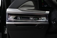 BMW 750 vaihtoauto