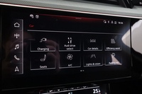 Audi Q8 e-tron vaihtoauto