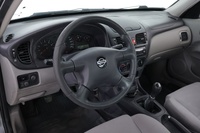 Nissan Almera vaihtoauto