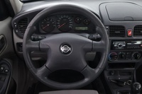 Nissan Almera vaihtoauto