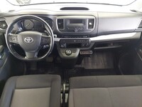 Toyota Proace Verso vaihtoauto