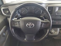 Toyota Proace Verso vaihtoauto