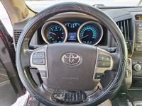 Toyota Land Cruiser vaihtoauto