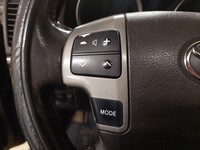 Toyota Land Cruiser vaihtoauto