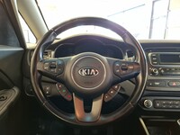 Kia Carens vaihtoauto