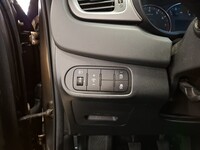 Kia Carens vaihtoauto