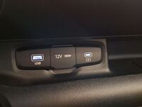 Hyundai INSTER vaihtoauto