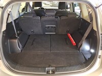 Kia Carens vaihtoauto