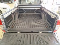 Nissan Navara vaihtoauto