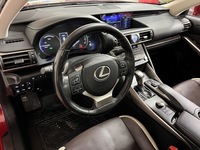 Lexus IS vaihtoauto