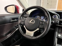Lexus IS vaihtoauto