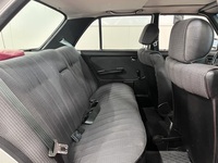 Mercedes-Benz 200 vaihtoauto