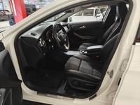 Mercedes-Benz GLA vaihtoauto