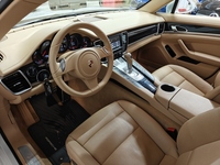 Porsche Panamera vaihtoauto