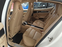 Porsche Panamera vaihtoauto