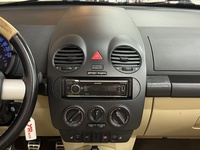 Volkswagen New Beetle vaihtoauto