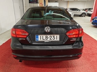 Volkswagen Jetta vaihtoauto