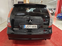 Mitsubishi Grandis vaihtoauto