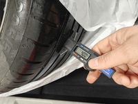 Mitsubishi Grandis vaihtoauto