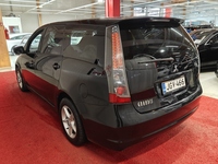 Mitsubishi Grandis vaihtoauto