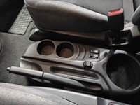 Mitsubishi Grandis vaihtoauto