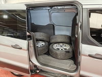 Ford Transit Connect vaihtoauto