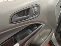 Ford Transit Connect vaihtoauto