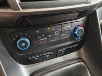 Ford Transit Connect vaihtoauto